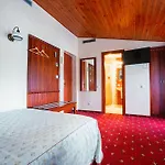 Galia Hotel 3*